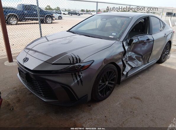 4T1DAACK8TU667313 2026 TOYOTA CAMRY Gray Vista tres cuartos delantera izquierda
