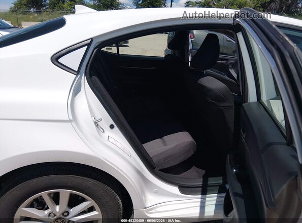 4T1DAACK8TU691370 2026 TOYOTA CAMRY White VIN կոդի պիտակի տեսք