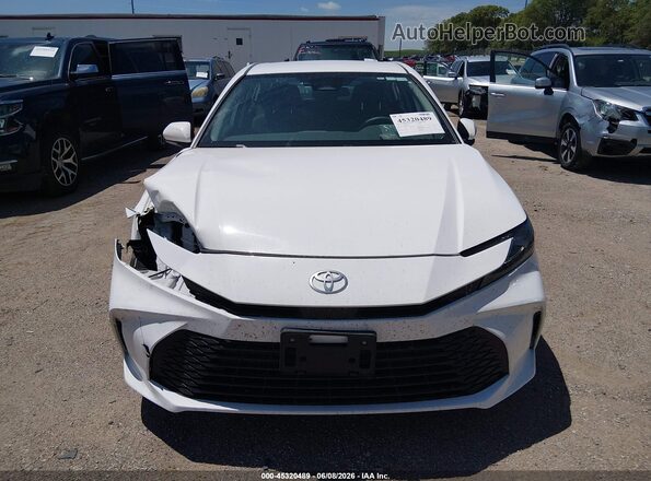 4T1DAACK8TU691370 2026 TOYOTA CAMRY White Սարքավորումների վահանակի տեսք