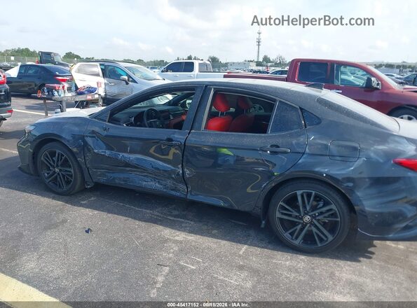 4T1DAACK8TU695631 2026 TOYOTA CAMRY Серый Вид салона спереди