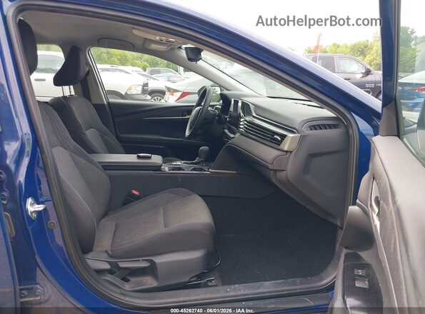 4T1DAACK9SU021549 2025 TOYOTA CAMRY Blue Front interior view
