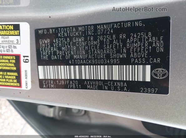 4T1DAACK9SU034995 2025 TOYOTA CAMRY Silver ძრავის განყოფილების ხედი
