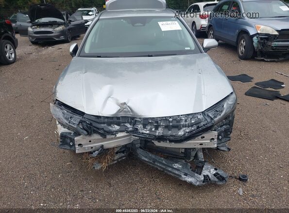 4T1DAACK9SU034995 2025 TOYOTA CAMRY Silver წინა ხედი