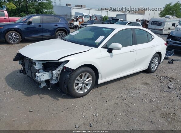 4T1DAACK9SU091780 2025 TOYOTA CAMRY White Передня ліва чверть