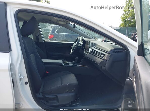 4T1DAACK9SU091780 2025 TOYOTA CAMRY White Вид салону спереду