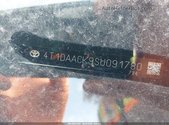 4T1DAACK9SU091780 2025 TOYOTA CAMRY White Вид підкапотного простору