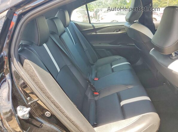 4T1DAACK9SU137902 2025 TOYOTA CAMRY Black Widok tylnych siedzeń