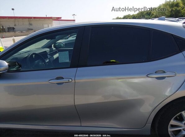 4T1DAACK9SU165909 2025 TOYOTA CAMRY Silver Սալոնի 360 աստիճան տեսք
