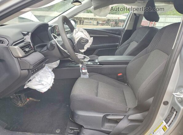 4T1DAACK9SU172729 2025 TOYOTA CAMRY Silver Սալոնի դիմացի տեսք