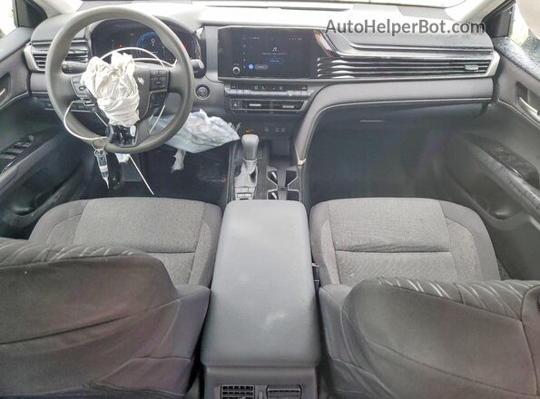 4T1DAACK9SU172729 2025 TOYOTA CAMRY Silver Առջևի վահանակի տեսք