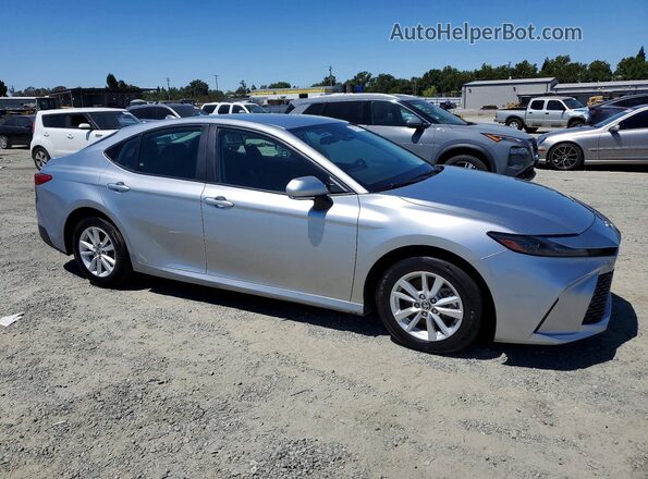 4T1DAACK9SU510842 2025 TOYOTA CAMRY Silver Delantero derecho