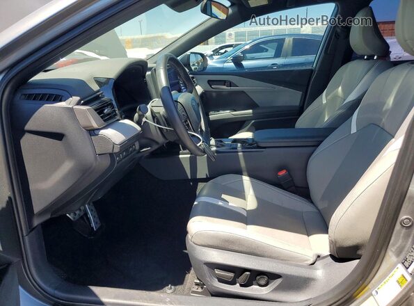 4T1DAACK9SU525423 2025 TOYOTA CAMRY Gray Вид салону спереду