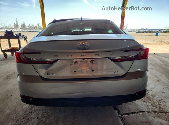 4T1DAACK9SU584004 2025 TOYOTA CAMRY Silver Rear view