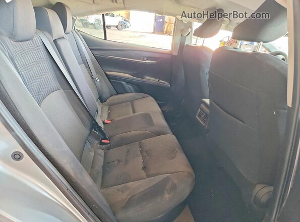 4T1DAACK9SU584004 2025 TOYOTA CAMRY Silver Rear seats view