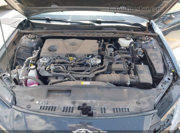 4T1DAACK9SU615798 2025 TOYOTA CAMRY Gray Widok z tyłu