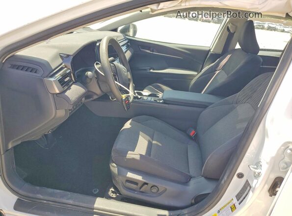 4T1DAACK9TU263629 2026 TOYOTA CAMRY White Front interior view