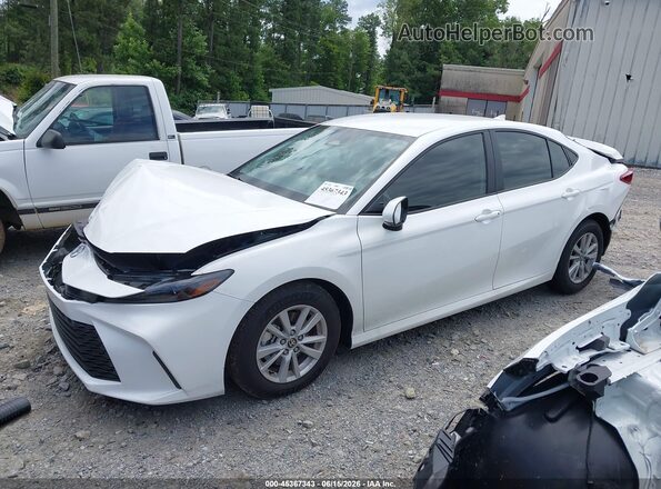 4T1DAACK9TU268667 2026 TOYOTA CAMRY White Առջևի ձախ երեք քառորդ տեսարան