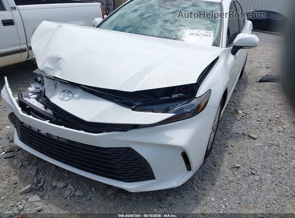 4T1DAACK9TU268667 2026 TOYOTA CAMRY White Դիմացի տեսք