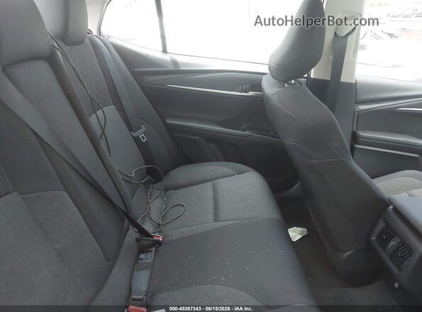 4T1DAACK9TU268667 2026 TOYOTA CAMRY White VIN կոդի պիտակի տեսք
