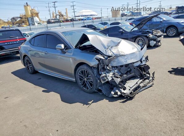 4T1DAACK9TU652917 2026 TOYOTA CAMRY Серебряный Передняя правая четверть