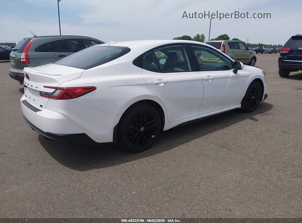 4T1DAACKXSU100471 2025 TOYOTA CAMRY White Задня права чверть