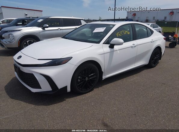 4T1DAACKXSU100471 2025 TOYOTA CAMRY White Передня ліва чверть