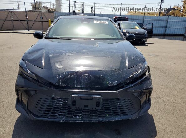 4T1DAACKXSU166745 2025 TOYOTA CAMRY Черный Вид спереди