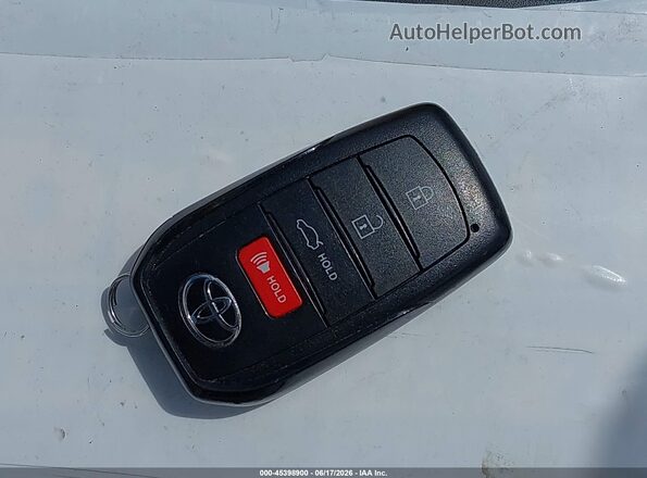 4T1DAACKXSU543669 2025 TOYOTA CAMRY Серебряный Вид панели приборов