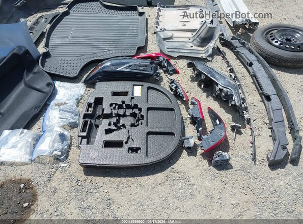 4T1DAACKXSU543669 2025 TOYOTA CAMRY Серебряный 