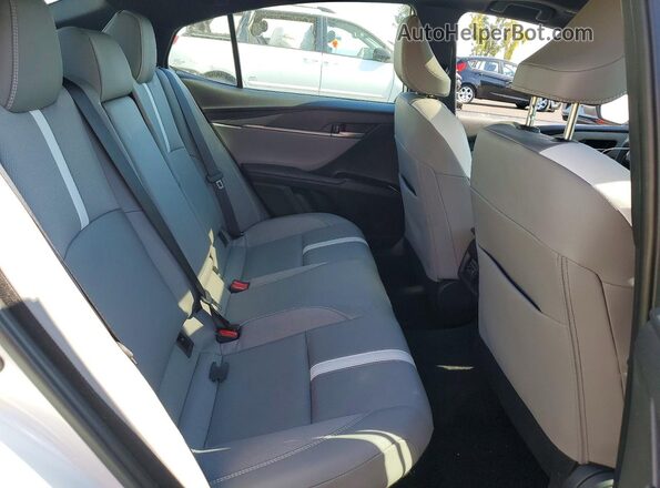 4T1DAACKXSU544000 2025 TOYOTA CAMRY White Вид задніх сидінь