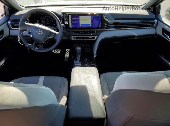4T1DAACKXSU544000 2025 TOYOTA CAMRY White Вид панелі приладів