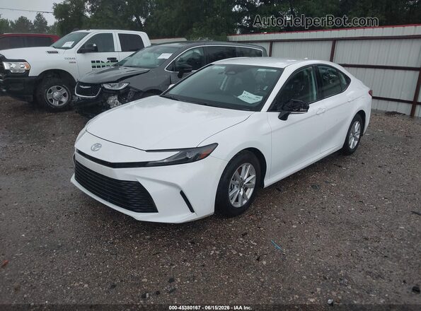 4T1DAACKXSU561394 2025 TOYOTA CAMRY White Front left