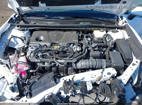 4T1DAACKXSU573514 2025 TOYOTA CAMRY Белый Вид сзади