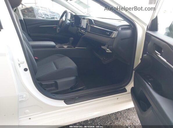 4T1DAACKXTU266930 2026 TOYOTA CAMRY Белый 