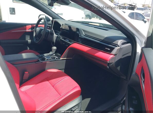 4T1DAACKXTU287499 2026 TOYOTA CAMRY White Vista interior delantera