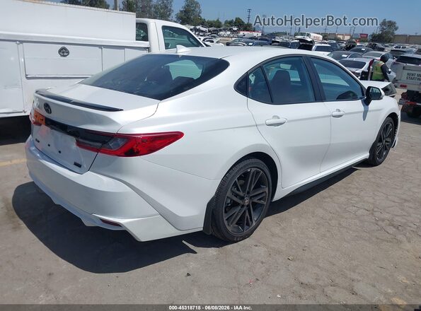 4T1DAACKXTU287499 2026 TOYOTA CAMRY White Trasero derecho