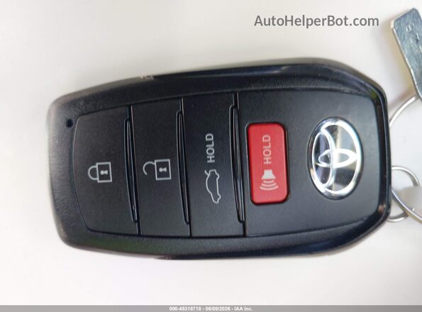 4T1DAACKXTU287499 2026 TOYOTA CAMRY White Vista del salpicadero