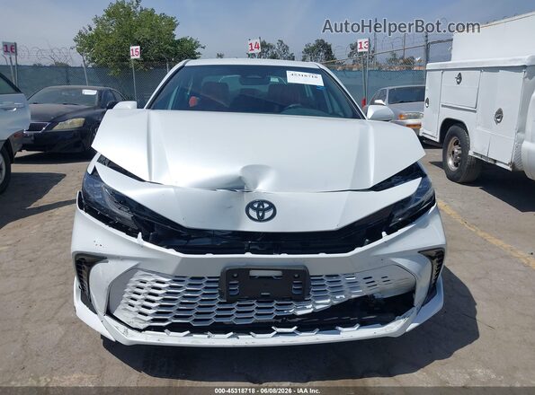 4T1DAACKXTU287499 2026 TOYOTA CAMRY White Vista del cuadro de instrumentos