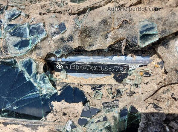 4T1DAACKXTU667782 2026 TOYOTA CAMRY Silver Панорамний вид салону 360°
