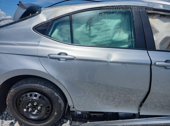 4T1DAACKXTU667782 2026 TOYOTA CAMRY Silver Вид задніх сидінь