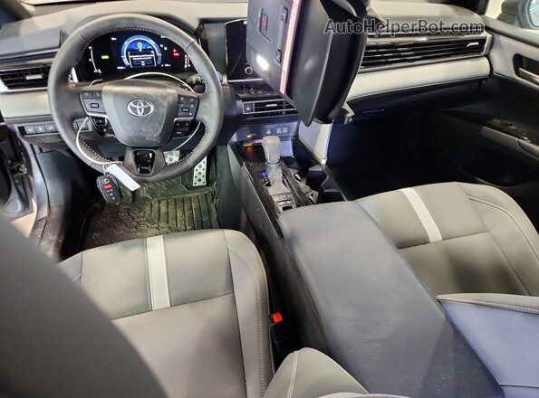 4T1DBADK0SU526455 2025 TOYOTA CAMRY Gray Widok deski rozdzielczej