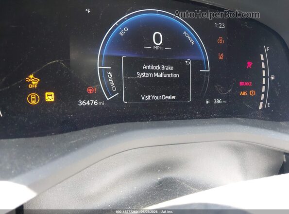 4T1DBADK1SU500205 2025 TOYOTA CAMRY White Vista de los asientos traseros