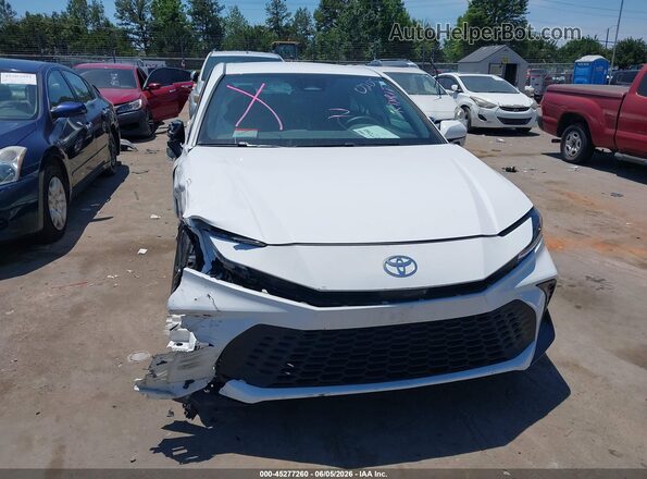 4T1DBADK1SU500205 2025 TOYOTA CAMRY White Vista del salpicadero