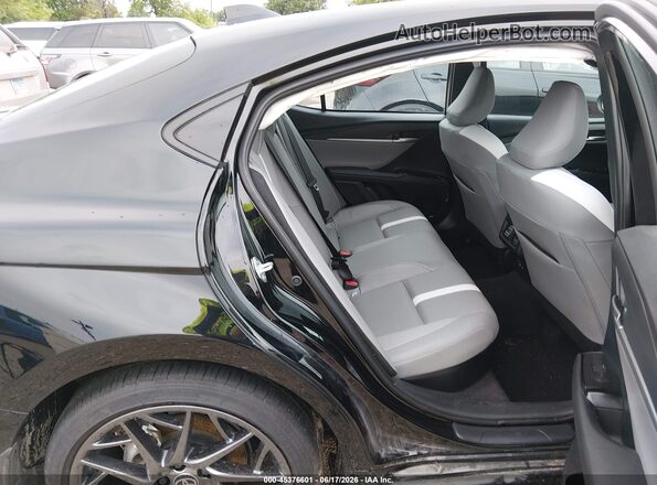 4T1DBADK1TU037435 2026 TOYOTA CAMRY Black Вид наклейки з VIN-кодом