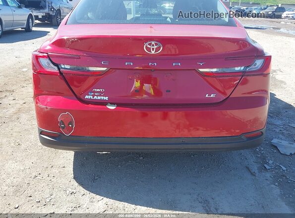 4T1DBADK2SU010145 2025 TOYOTA CAMRY Red Widok wnętrza z tyłu