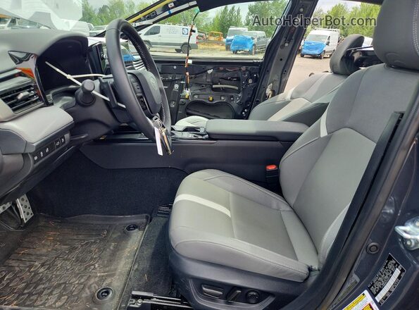 4T1DBADK2SU027186 2025 TOYOTA CAMRY Charcoal Front interior view