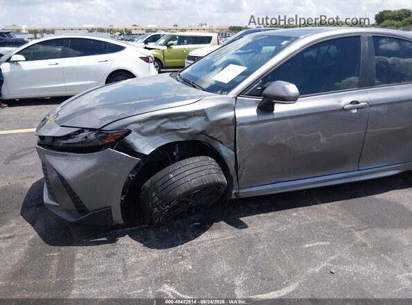 4T1DBADK2SU523573 2025 TOYOTA CAMRY Gray Vista frontal