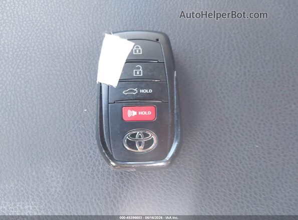 4T1DBADK2TU038190 2026 TOYOTA CAMRY Синий Вид панели приборов