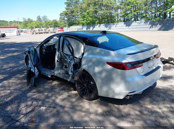 4T1DBADK3SU016858 2025 TOYOTA CAMRY Белый Задняя левая четверть