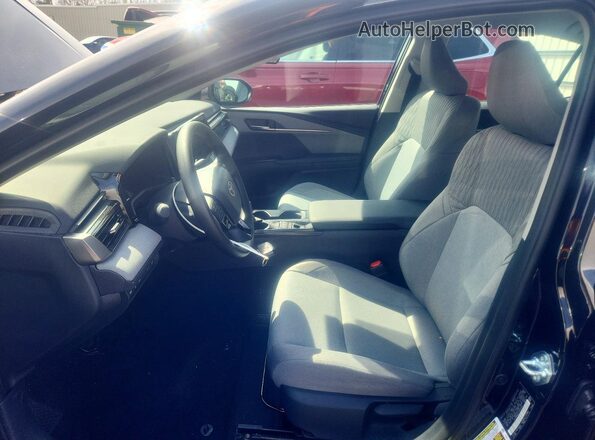 4T1DBADK3TU047240 2026 TOYOTA CAMRY Black Widok wnętrza z przodu